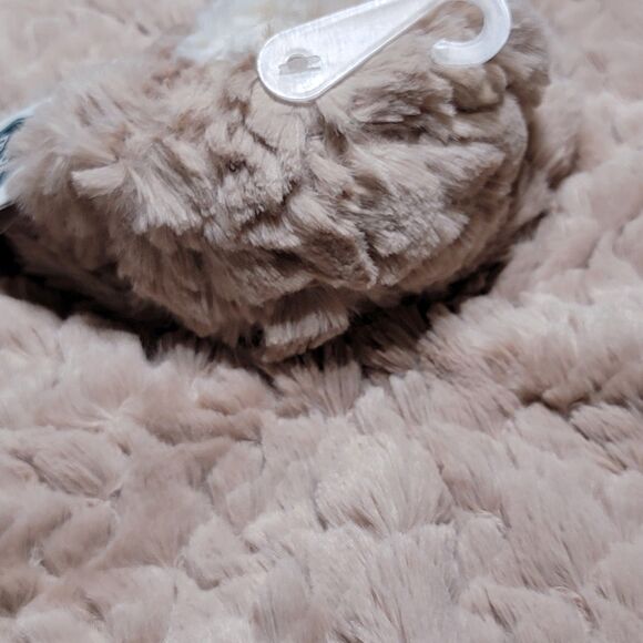 Sweet Mia's Boutque: Mary Meyer Baby Lt. Brown Puppy Infant Blanket NWT - Picture 3 of 6